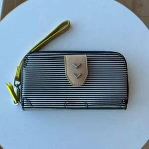 NWOT Stella & Dot Striped Wristlet Wallet